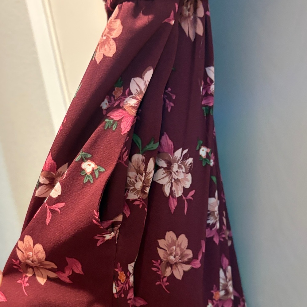 DR2 Burgundy Floral V-Neck Tie-Waist Mini Dress - Picture 4 of 4